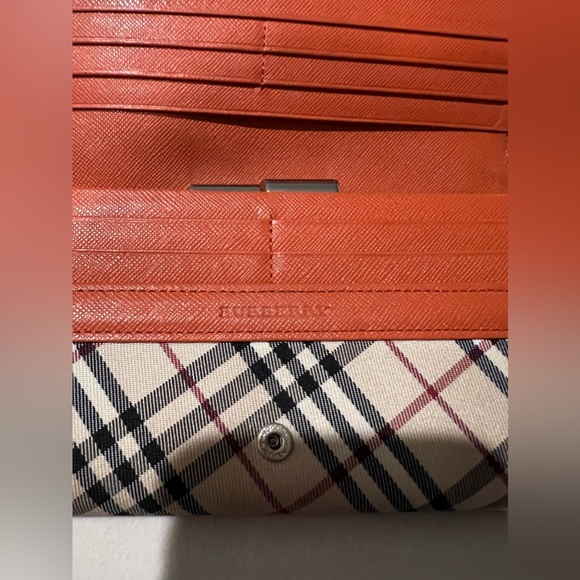 Rare Kiss Lock Burberry Nova Check Canvas Long Wallet - Picture 6 of 8